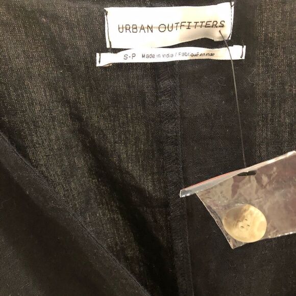 NWOT Urban Outfitters romper size S - Picture 5 of 5